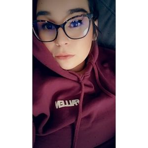 Meet your Posher, Beth